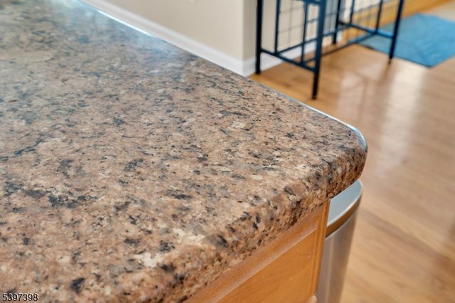 108 W 10Th St, Ship Bottom Boro, NJ 08008