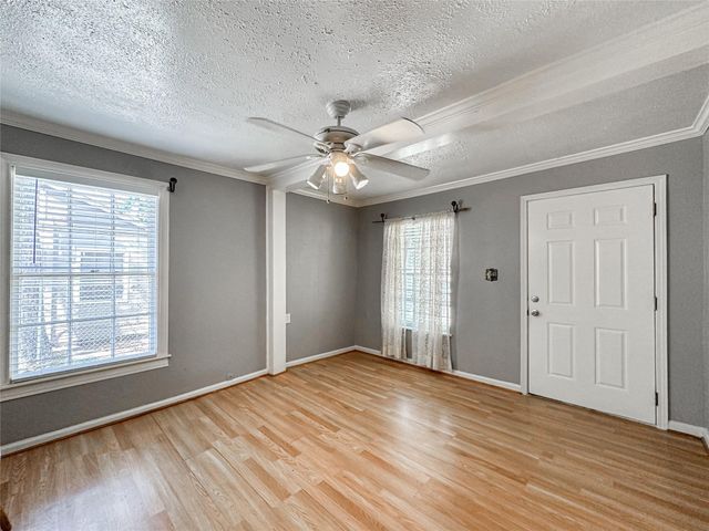 132 Grothe Lane, Houston, TX 77022