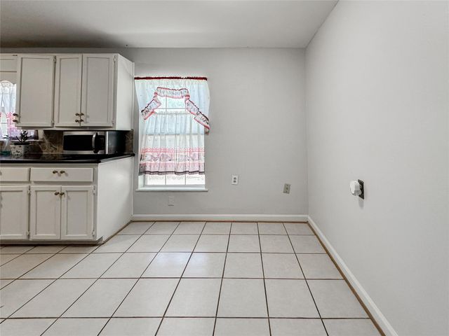 132 Grothe Lane, Houston, TX 77022