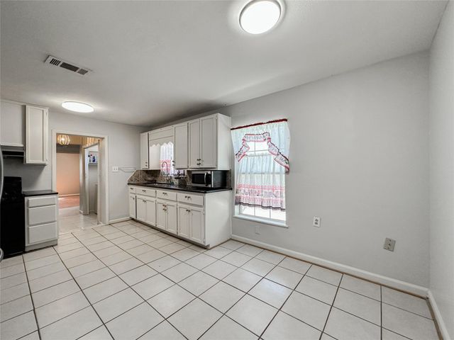 132 Grothe Lane, Houston, TX 77022