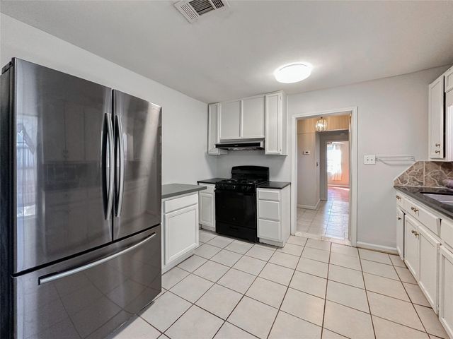 132 Grothe Lane, Houston, TX 77022
