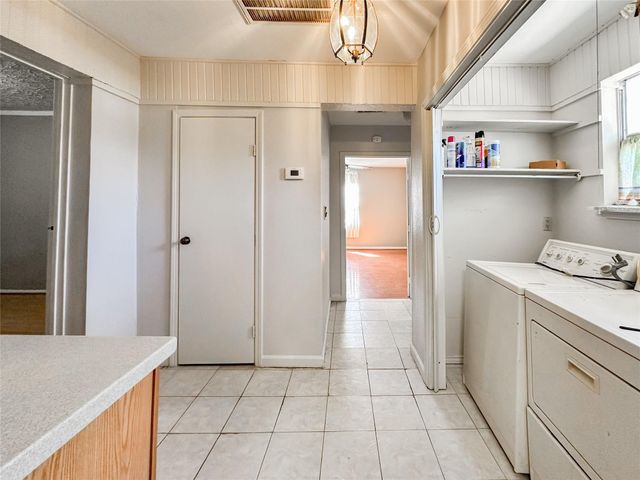 132 Grothe Lane, Houston, TX 77022