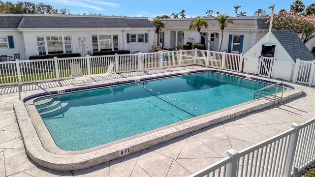 9819 HERNANDO COURT 29-A, Bradenton, FL 34210