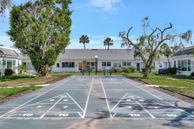 9819 HERNANDO COURT 29-A, Bradenton, FL 34210