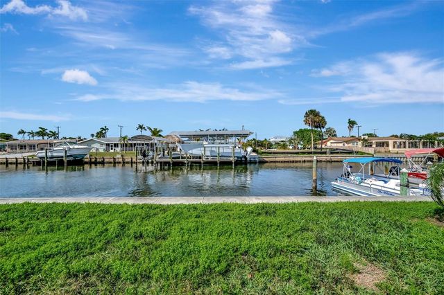 9819 HERNANDO COURT 29-A, Bradenton, FL 34210