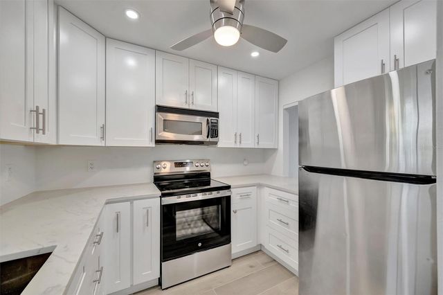 9819 HERNANDO COURT 29-A, Bradenton, FL 34210