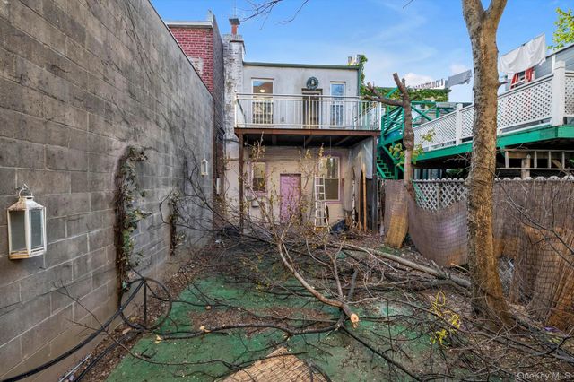 8421 7th Avenue, Brooklyn, NY 11228