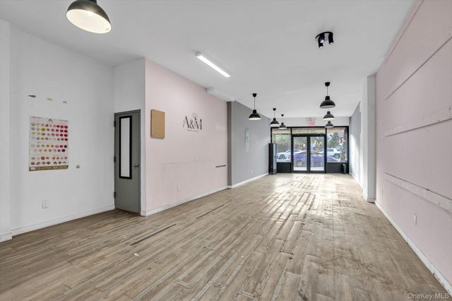8421 7th Avenue, Brooklyn, NY 11228