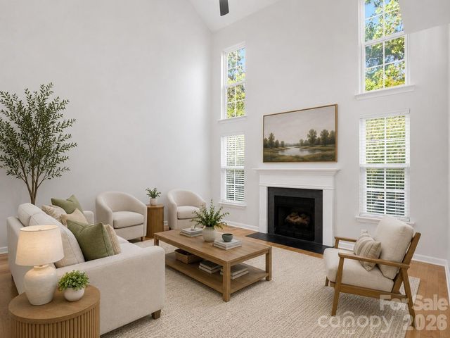 790 Rock Lake Glen, Fort Mill, SC 29715