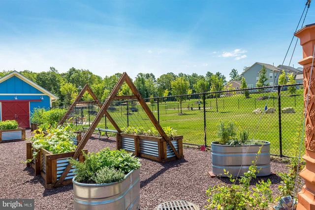 268 PEAR BLOSSOM RD, Stafford, VA 22554