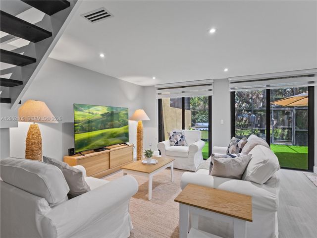 9853 Costa Del Sol Boulevard 103F, Doral, FL 33178