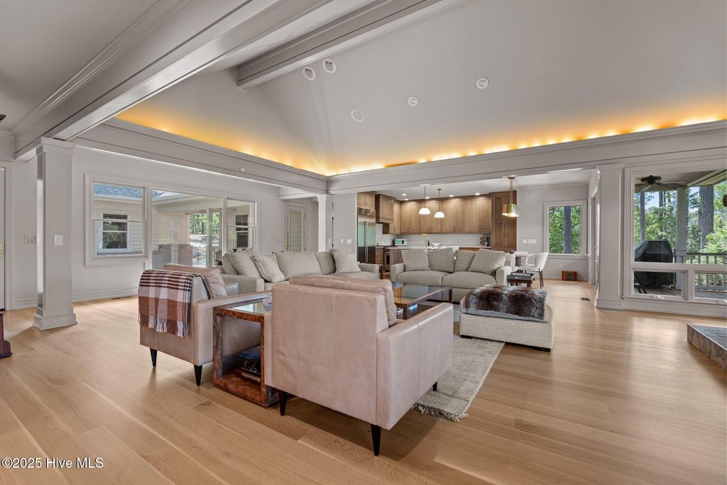 Image 15 of property listing at 26 Cumberland Drive, Pinehurst, NC 28374