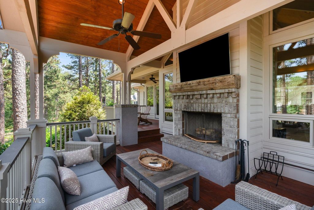 Image 45 of property listing at 26 Cumberland Drive, Pinehurst, NC 28374