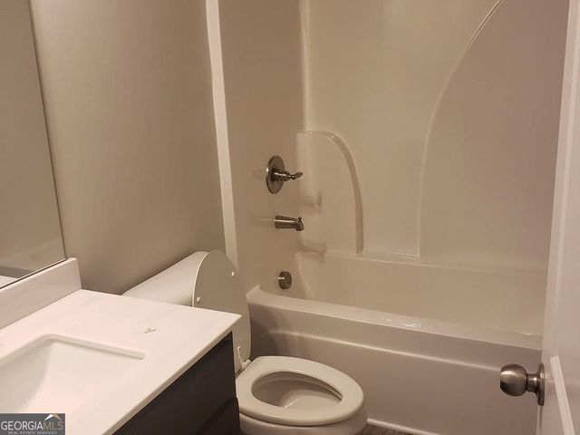 2628 Morgan Creek Drive, Buford, GA 30519