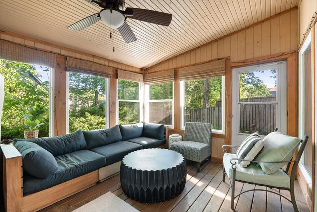 620 Harpeth Trace Dr, Nashville, TN 37221
