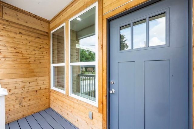 6832 Morrow Street B, Houston, TX 77091