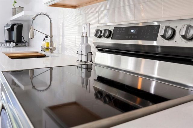 6832 Morrow Street B, Houston, TX 77091