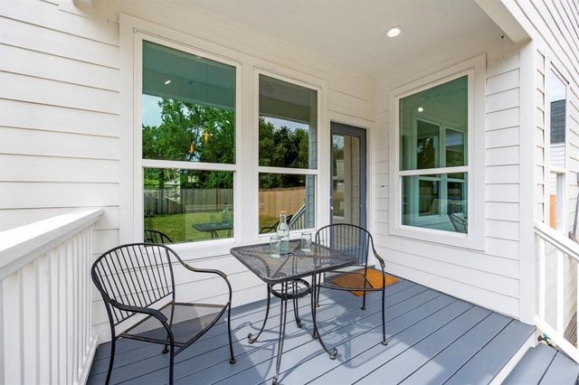 6832 Morrow Street B, Houston, TX 77091