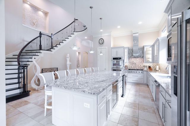 299 Sonoma Court, Conroe, TX 77384