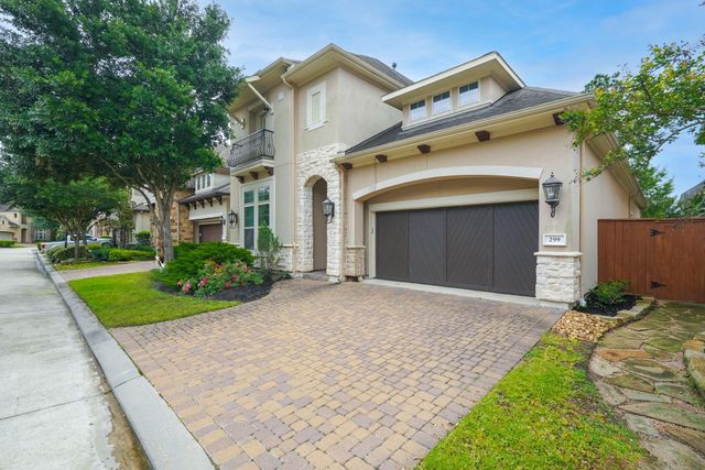 299 Sonoma Court, Conroe, TX 77384