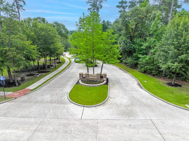 299 Sonoma Court, Conroe, TX 77384