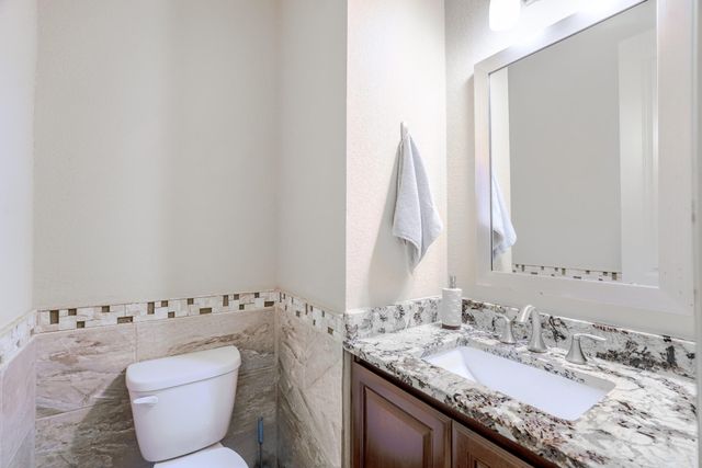 299 Sonoma Court, Conroe, TX 77384