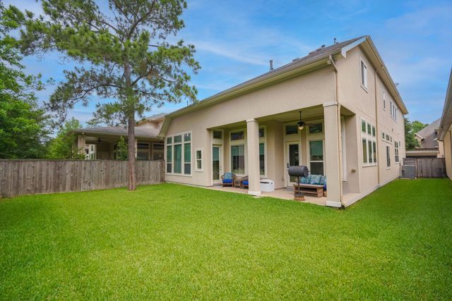 299 Sonoma Court, Conroe, TX 77384