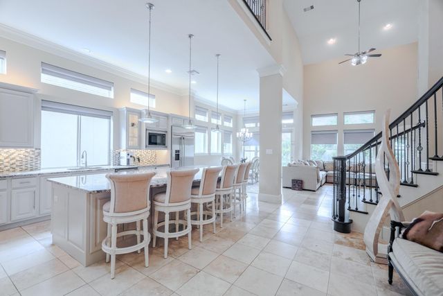 299 Sonoma Court, Conroe, TX 77384