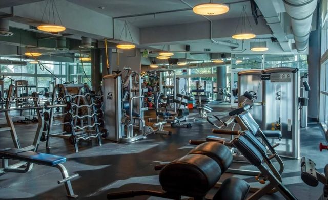 50 S Pointe Dr 609, Miami Beach, FL 33139