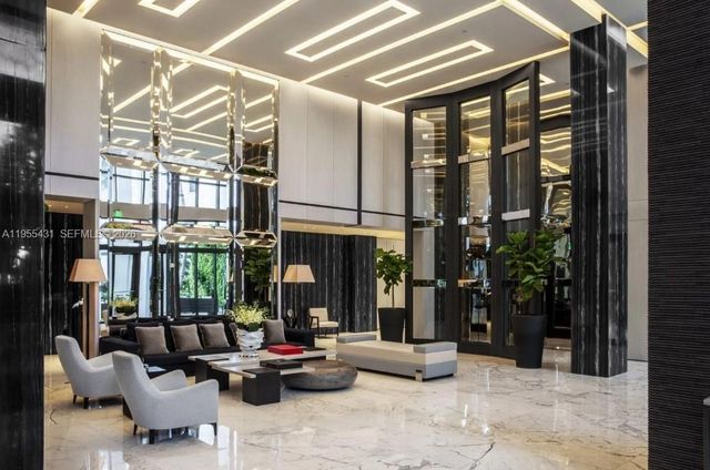 50 S Pointe Dr 609, Miami Beach, FL 33139