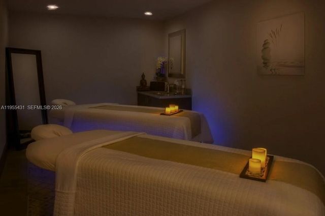 50 S Pointe Dr 609, Miami Beach, FL 33139