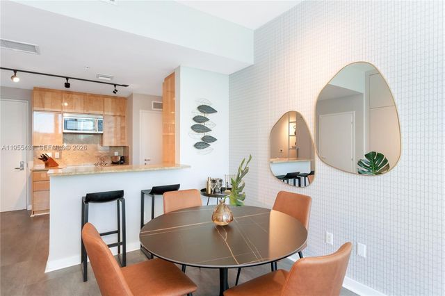 50 S Pointe Dr 609, Miami Beach, FL 33139