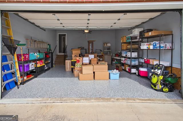 527 Sugarloaf Drive, Macon, GA 31204