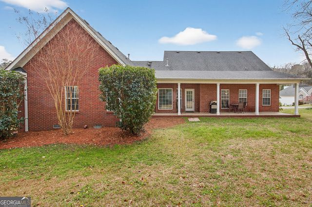 527 Sugarloaf Drive, Macon, GA 31204