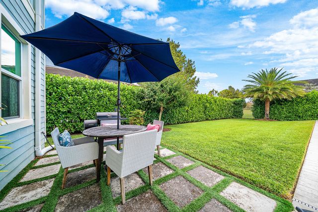 1080 Wandering Willow Way, Loxahatchee, FL 33470