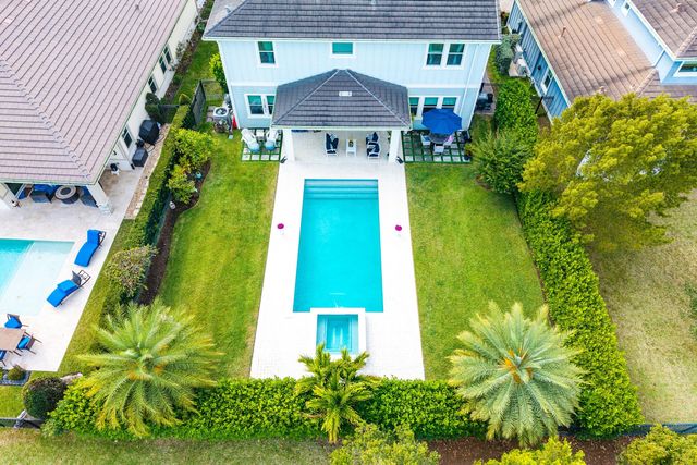 1080 Wandering Willow Way, Loxahatchee, FL 33470