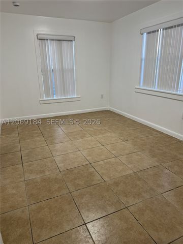 12040 SW 214th Ter 2, Miami, FL 33177