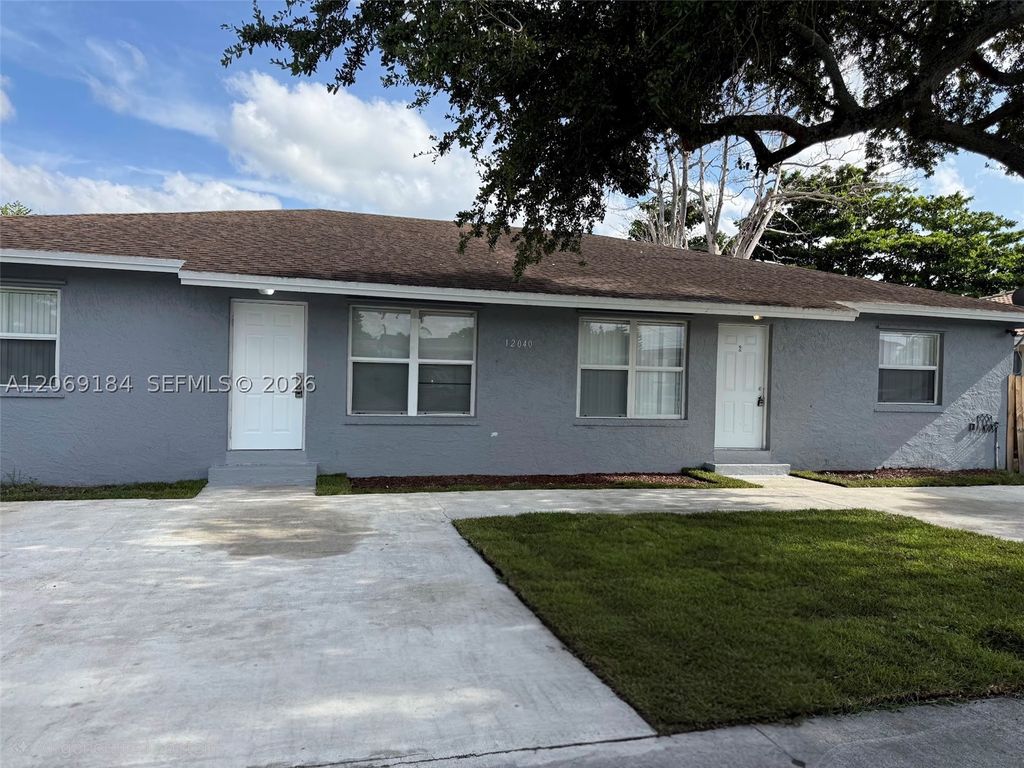 12040 SW 214th Ter 2, Miami, FL 33177