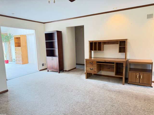 20344 Majestic Boulevard, Clinton Township, MI 48036