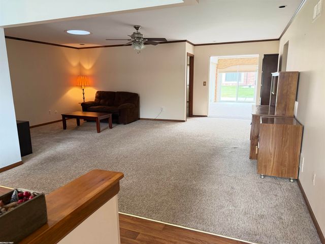 20344 Majestic Boulevard, Clinton Township, MI 48036