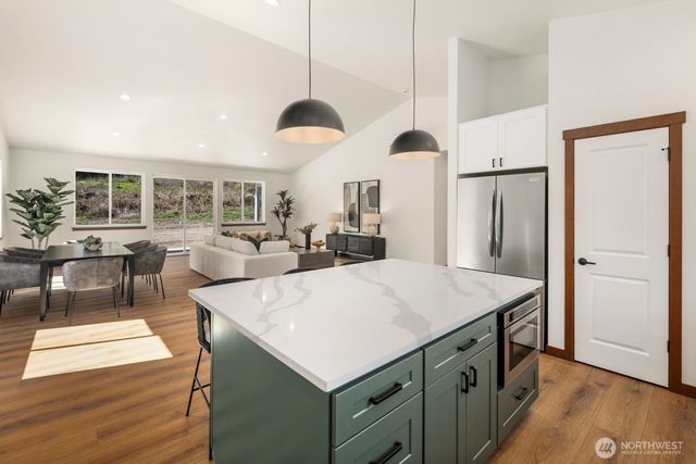 1676 Pedersen Farm Lane, Oak Harbor, WA 98277