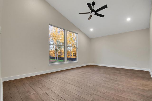 336 Nene LN, Bastrop, TX 78602