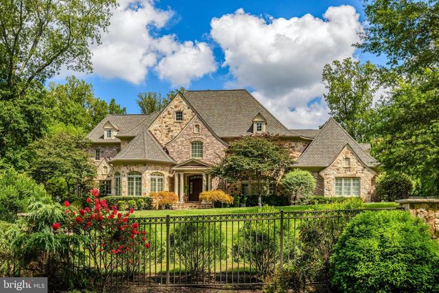 1239 DALEVIEW DR, Mclean, VA 22102