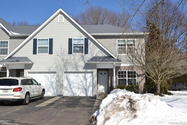 321 Medea Way, Central Islip, NY 11722