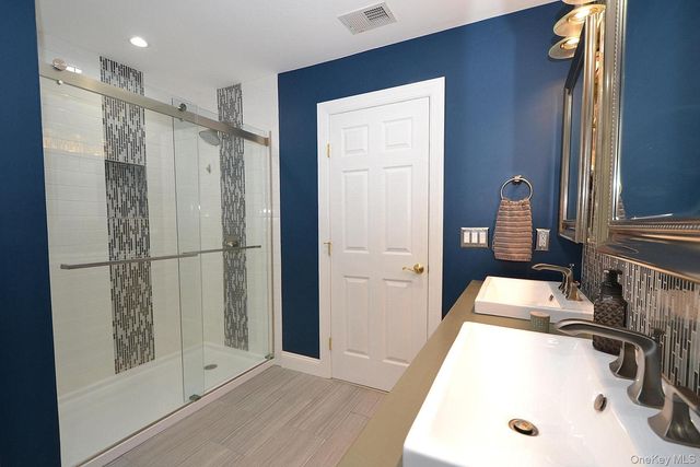 321 Medea Way, Central Islip, NY 11722