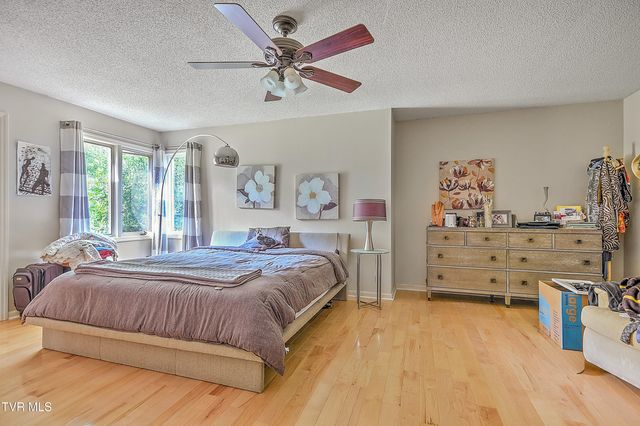 1904 Birchwood Road, Kingsport, TN 37660