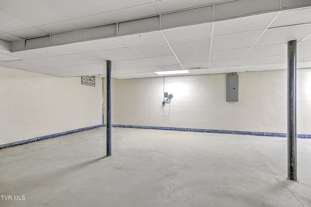 1904 Birchwood Road, Kingsport, TN 37660