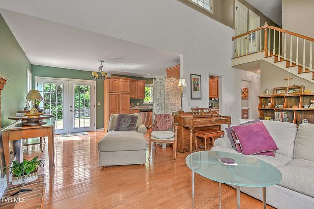 1904 Birchwood Road, Kingsport, TN 37660
