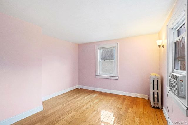 43 Van Nostrand Avenue, Great Neck, NY 11024