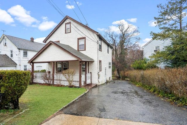 43 Van Nostrand Avenue, Great Neck, NY 11024
